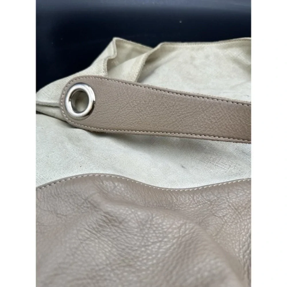 Innue Beige White Metallic Leather Hobo Bag Made in‎ Italy Large